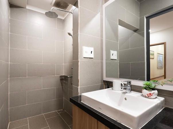 Homestay In City Center Хошимин Екстериор снимка